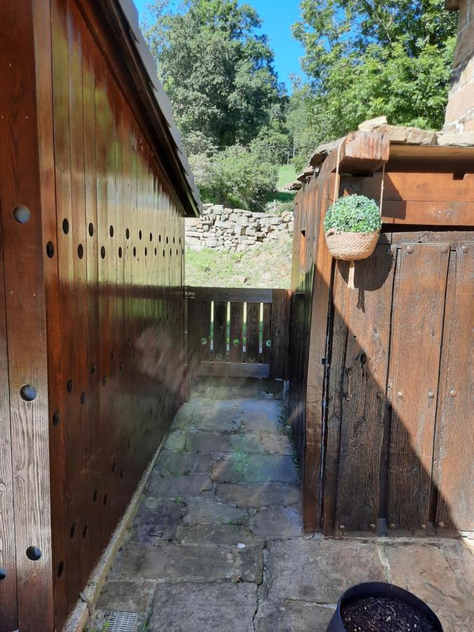Cabana Pasiega La Quemada San Pedro Del Romeral Bagian luar foto