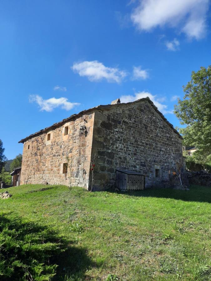 Cabana Pasiega La Quemada San Pedro Del Romeral Bagian luar foto