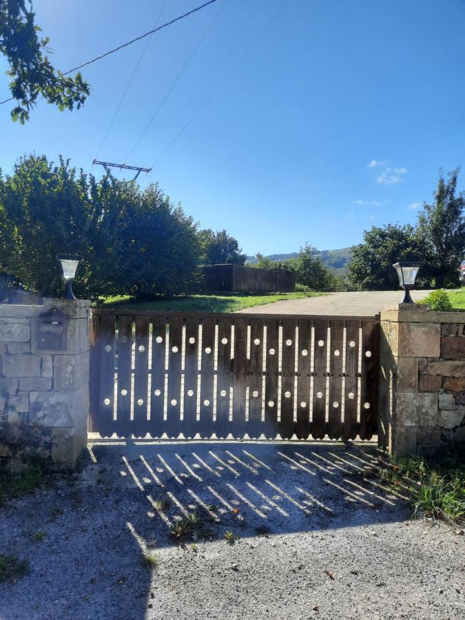 Cabana Pasiega La Quemada San Pedro Del Romeral Bagian luar foto